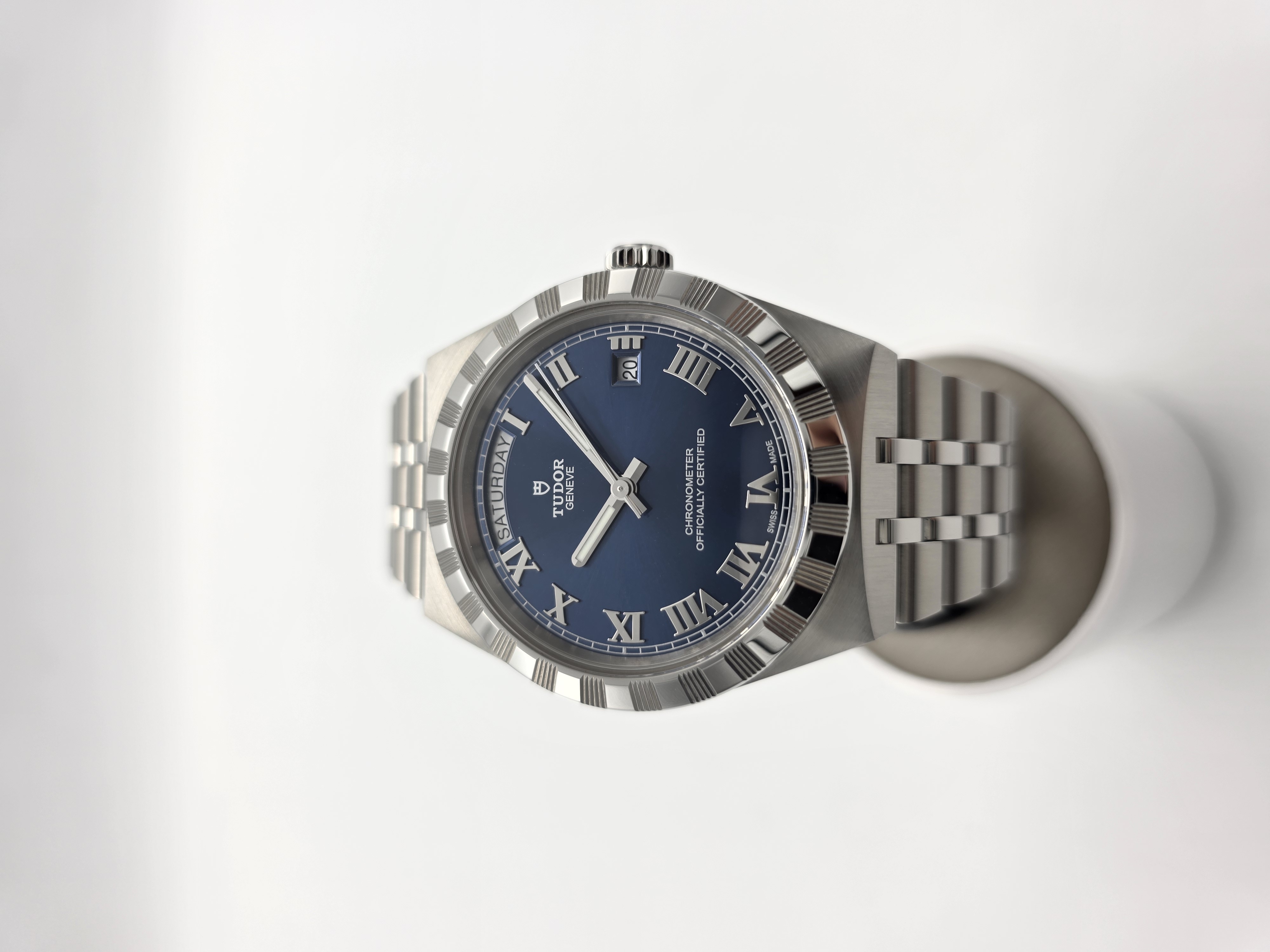 Royal Day-Date 40 Stainless Steel / Blue - Roman 케이스백